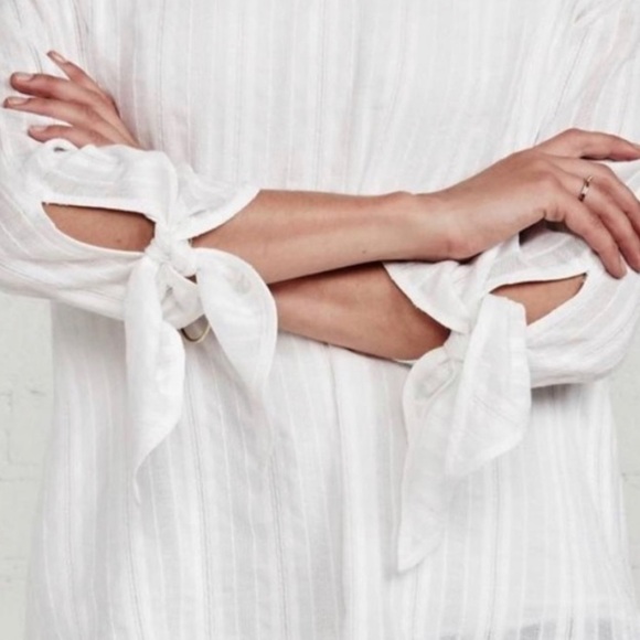 Bailey 44 White Off-Shoulder Blouse with Tie Sleeves - Picture 14 of 16